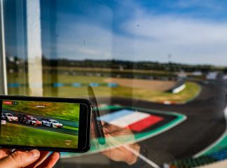 Un meeting international pour une rentrée spectaculaire à Magny-Cours