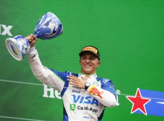 Premier podium en F1 pour Isack Hadjar